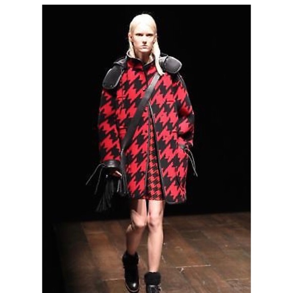 Like new Coach houndstooth coat - Picture 5 of 6